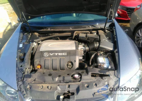 2007 Acura Rl 3.5 from USA, damaged, VIN JH4KB16557C003480